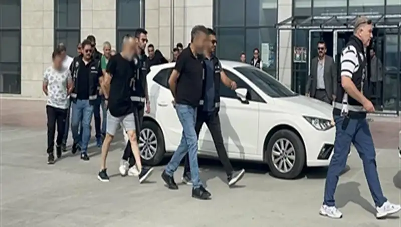 Türkiye’de Hayal Satışı ile 10 Milyar Lira Dolandırıldı: Şok İddialar!
