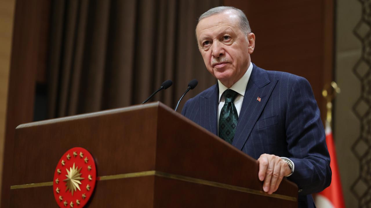 Cumhurbaşkanı Erdoğan, Ülke Genelinde 1 Günlük Milli Yas İlan Edildi