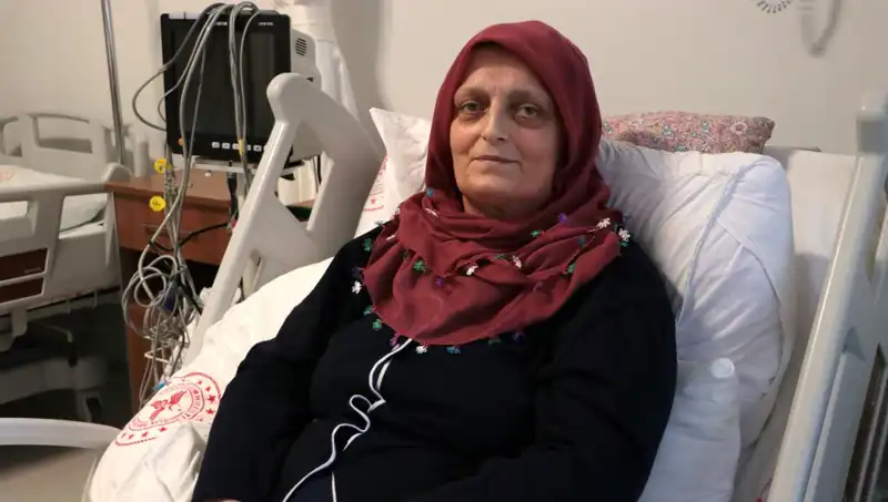 Meme Kanserini Yenen Kadın Hayata Dönüş Hikayesini Paylaştı