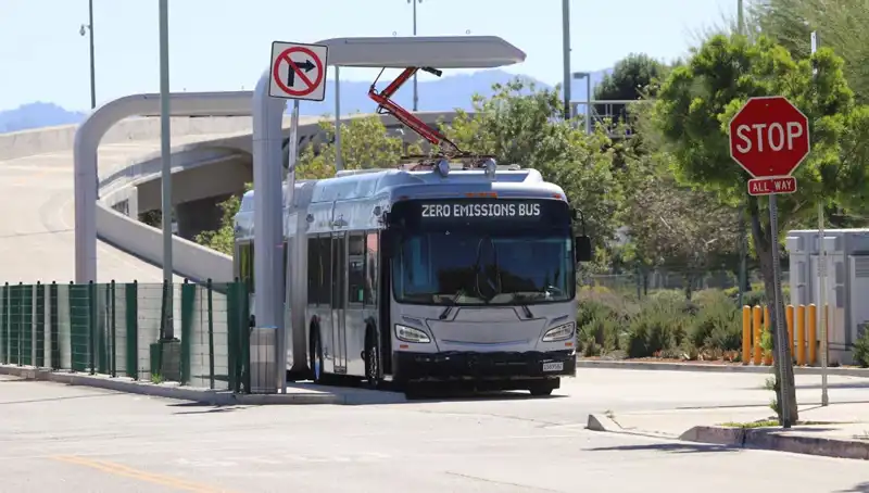 Avrupa’da Elektrikli Otobüs Devrimi: Yasaların Etkisiyle Hızla Büyüyor