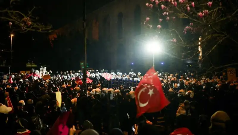 Gazetecilere Gözaltı Karşısında Şok Tahliye Kararı!