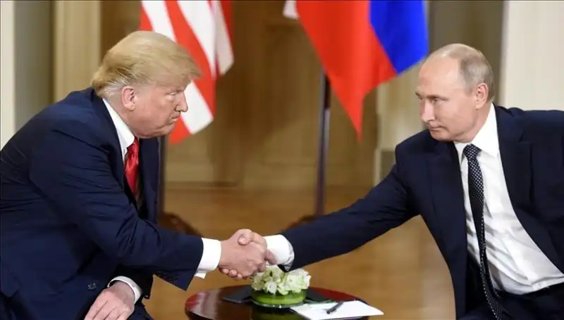 Putin'den Trump ile İletişim Açıklaması: Yeni Dönem mi Geliyor?