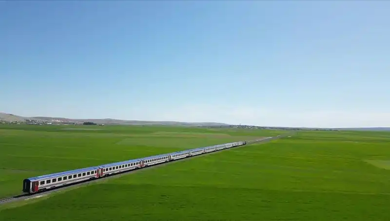 Diyarbakır Ekspresi, İlk Seyahatinde Malatya’ya Ulaştı!