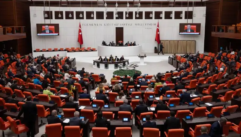Türkiye'nin Meclisi'nden Kritik Adım: 10. Yargı Paketi Kabul Edildi