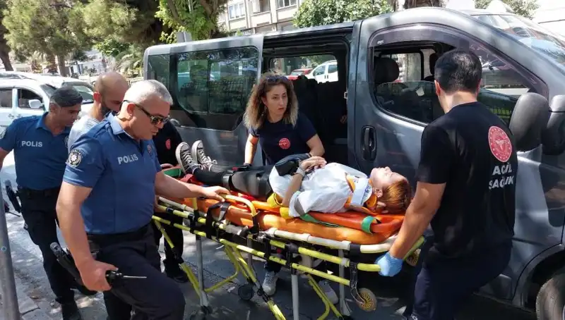 Samsun'da Minibüs ile Kamyon Çarpıştı: Çok Sayıda Yaralı Var