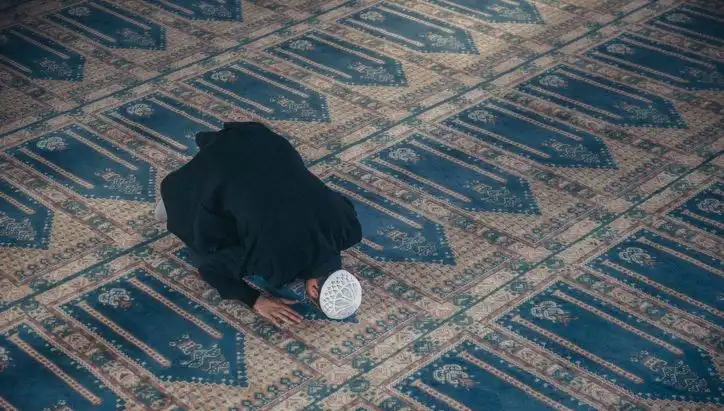 Cuma Namazı Saatleri ve Kılınış Şekli: 12 Eylül Gününde Detaylar