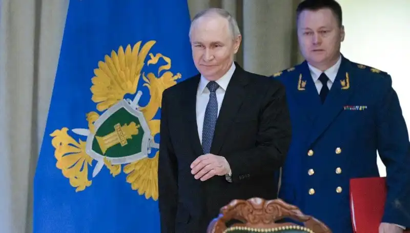 Putin'den Çarpıcı Open: 6 Ay Süreniz Var, Rus Olun Ya Da Terk Edin!