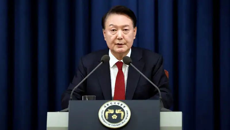 Güney Kore Devlet Başkanı Yoon Suk Yeol Görevden Alındı: Siyasette Şok Etki