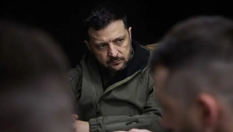 Putin'in Yolundan Gidiyor: Zelenski'nin Şok Edici Açıklaması Nedir?