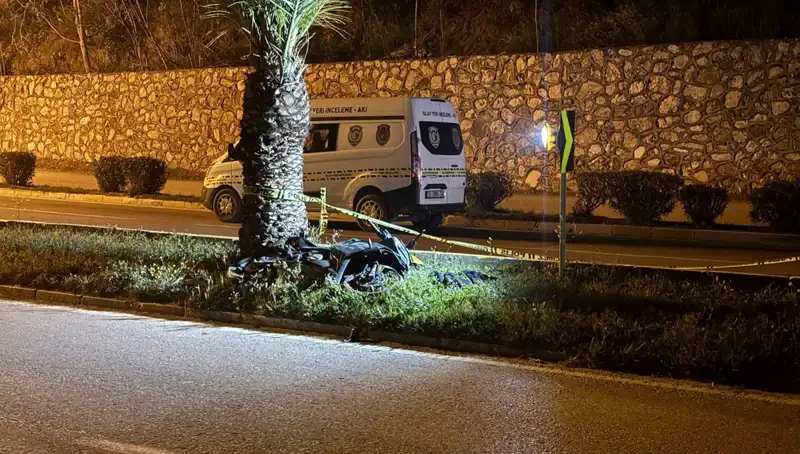 Motosiklet Kazasında Hayatını Kaybeden Tıp Fakültesi Öğrencisi: Genç Yaşta bir Kayıp