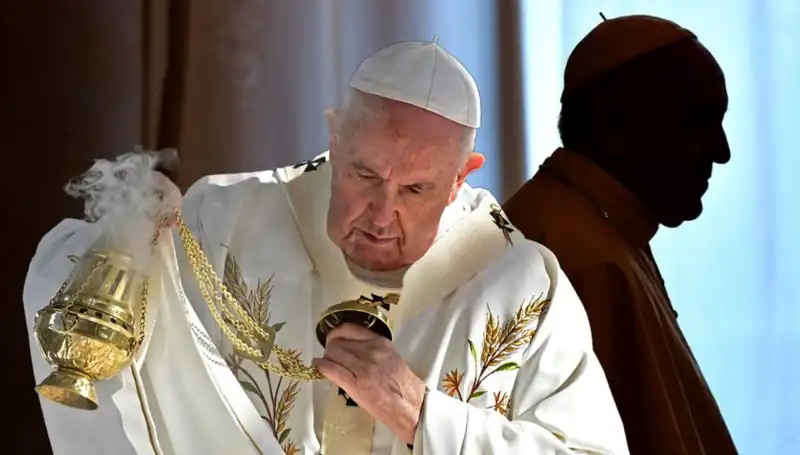 Yeni Papa Seçim Sürecinde Beklenen Adaylar ve Süreçin Tüm Aşamaları