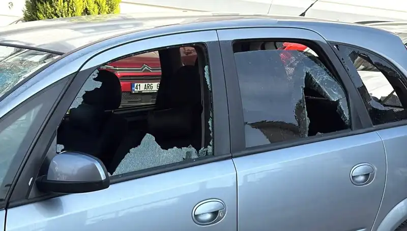 Silahlı Kavga İki Mahalleyi Ayırdı: Bir Ölü, Üç Yaralı